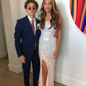 Windsor Prom dress fitted